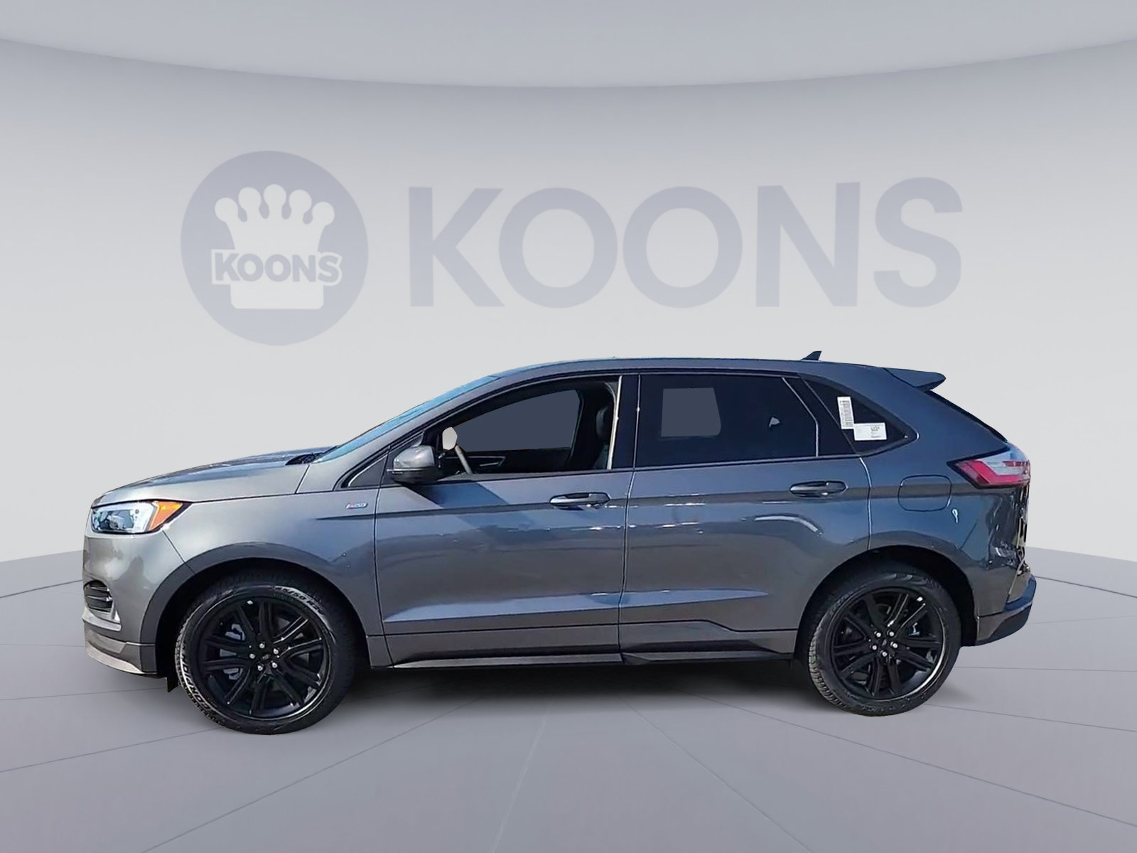 Certified 2024 Ford Edge ST-Line w/ Class II Trailer Tow Package AWD/4WD image 8