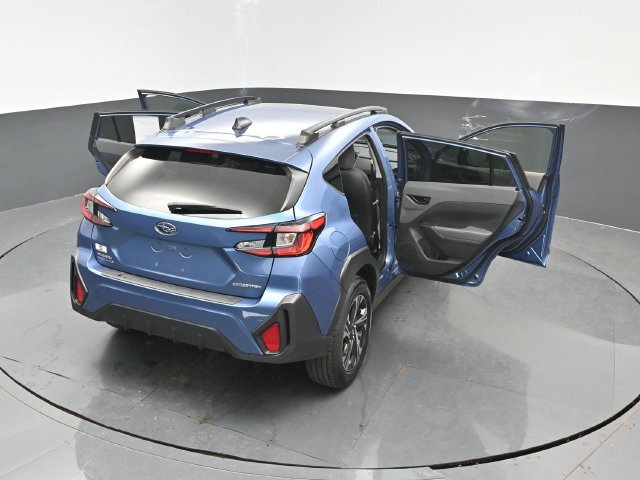 Used 2024 Subaru Crosstrek 2.0i Premium AWD/4WD image 25