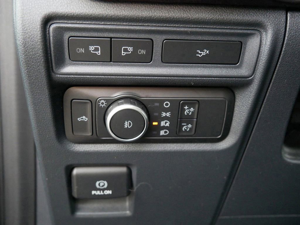 Certified 2022 Ford F150 XLT w/ Equipment Group 302A High image 21