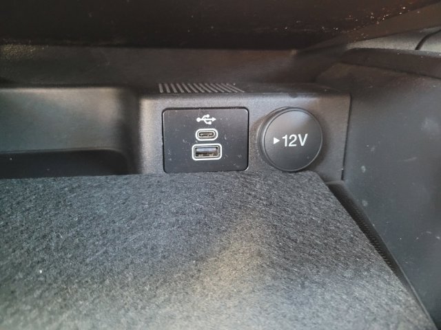 Certified 2025 Ford Escape Active FWD image 25