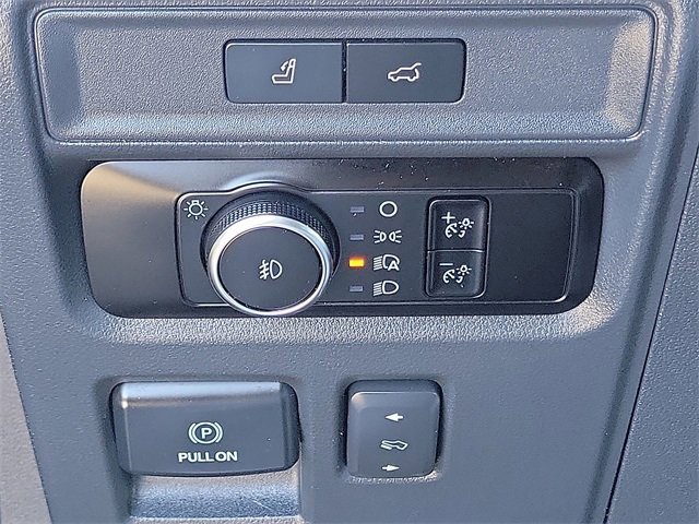 Certified 2023 Ford Expedition Limited image 18