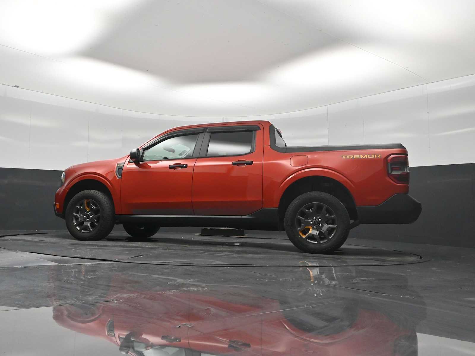 Certified 2024 Ford Maverick Tremor w/ Tremor Off-Road Package AWD/4WD image 32