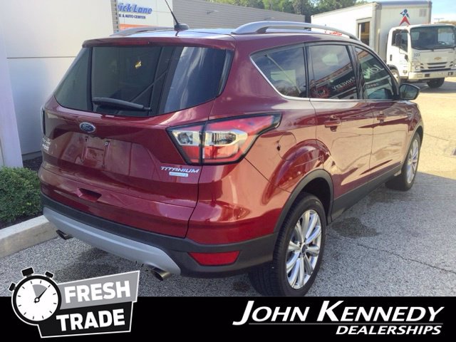 Certified 2017 Ford Escape Titanium FWD image 3