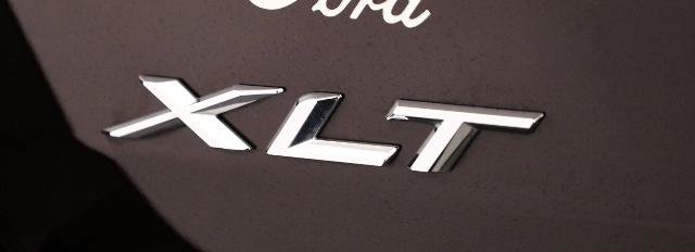 Certified 2023 Ford Explorer XLT w/ Equipment Group 202A AWD/4WD image 37