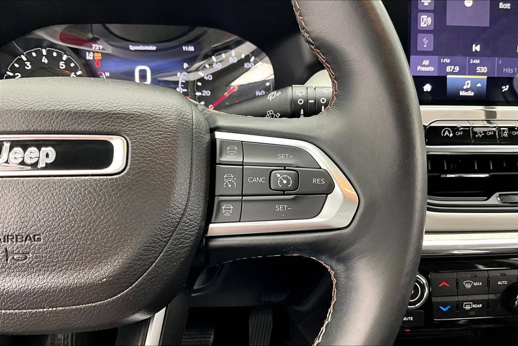 Used 2022 Jeep Compass Limited AWD/4WD image 19