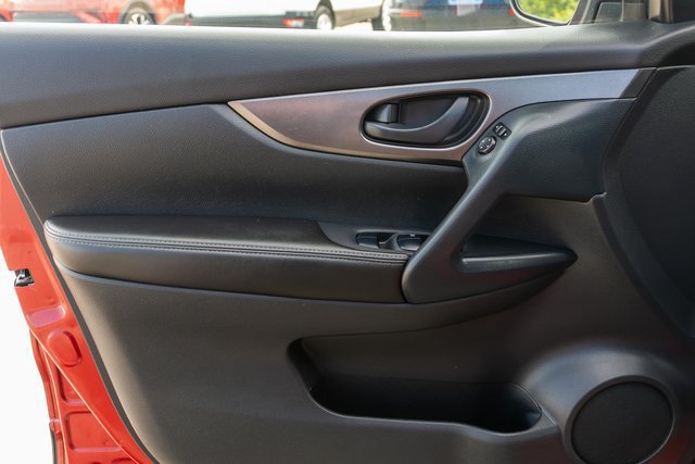 Used 2022 Nissan Rogue Sport S AWD/4WD image 16