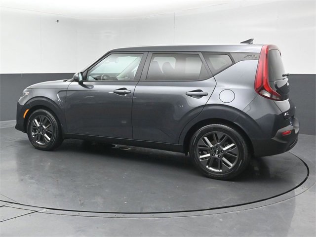 Used 2021 Kia Soul EX image 8