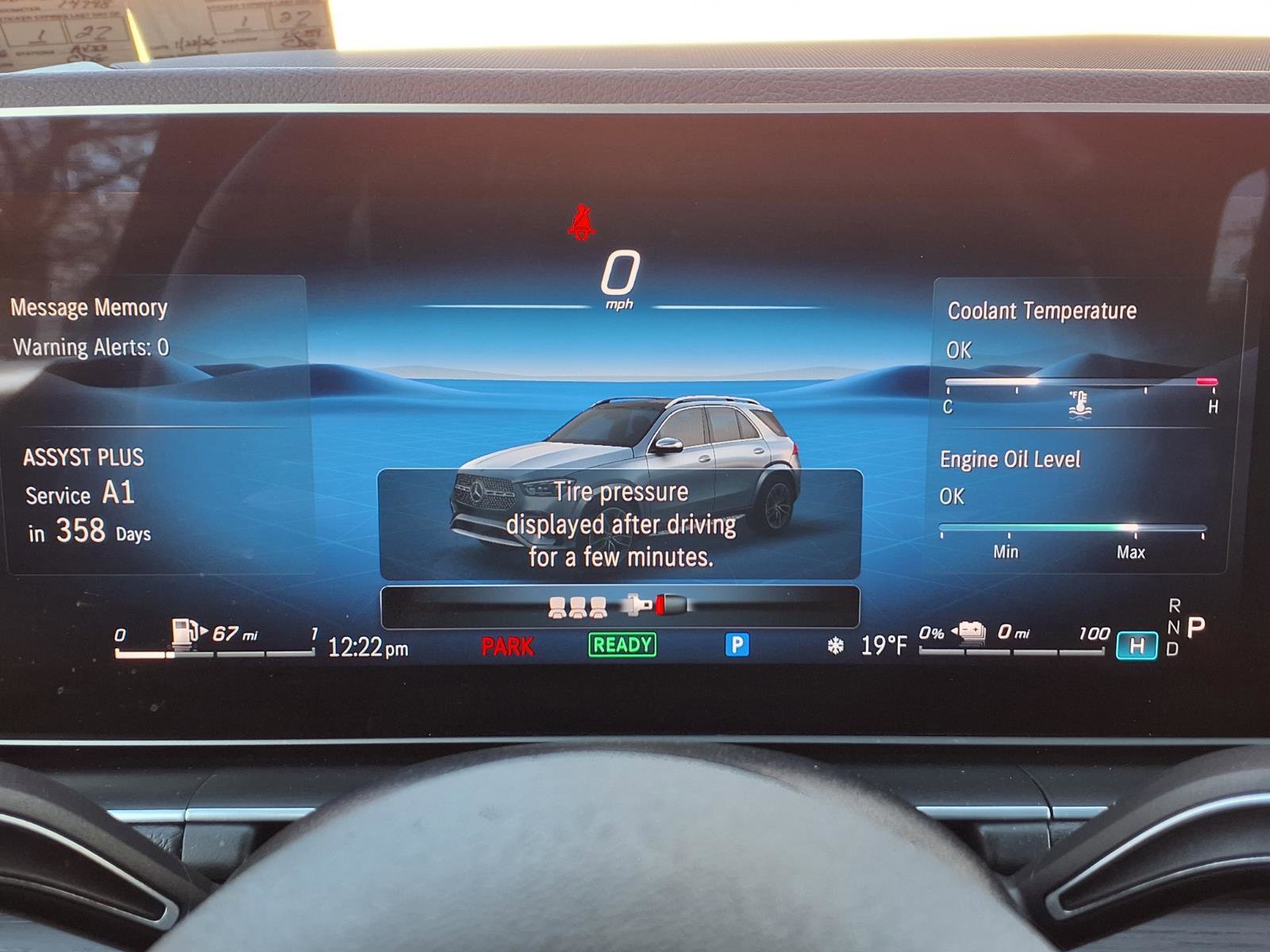 Used 2025 Mercedes-Benz GLE 450e BASE 4MATIC image 19