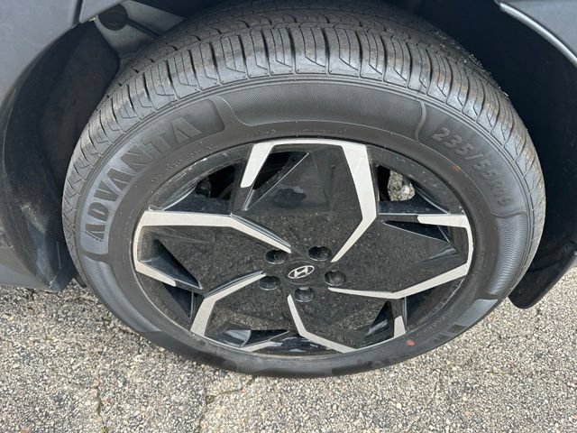 Used 2024 Hyundai Ioniq 5 SEL AWD/4WD image 8