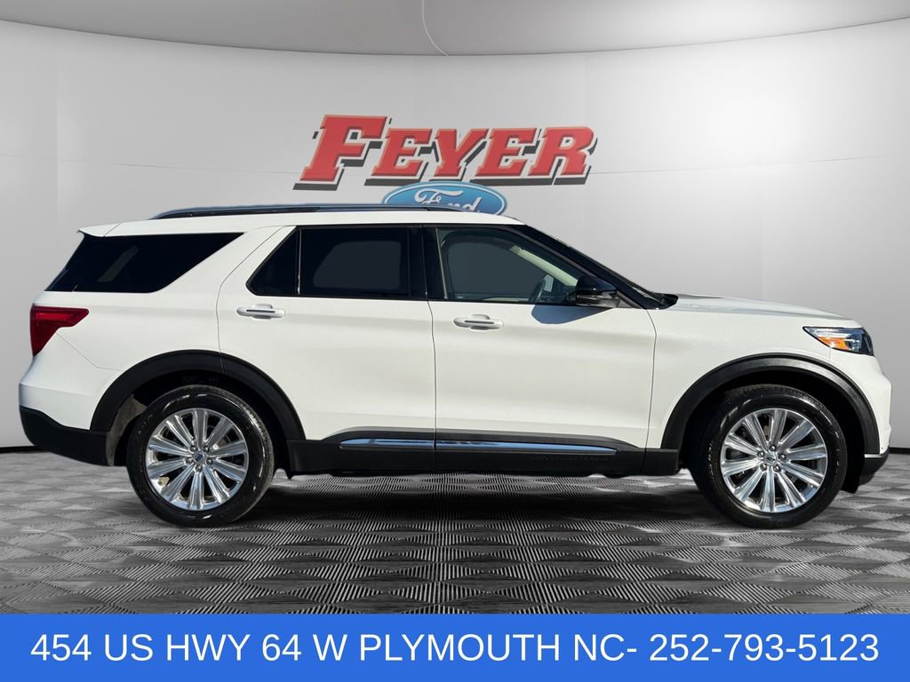Certified 2022 Ford Explorer Limited w/ Equipment Group 301A RWD image 6