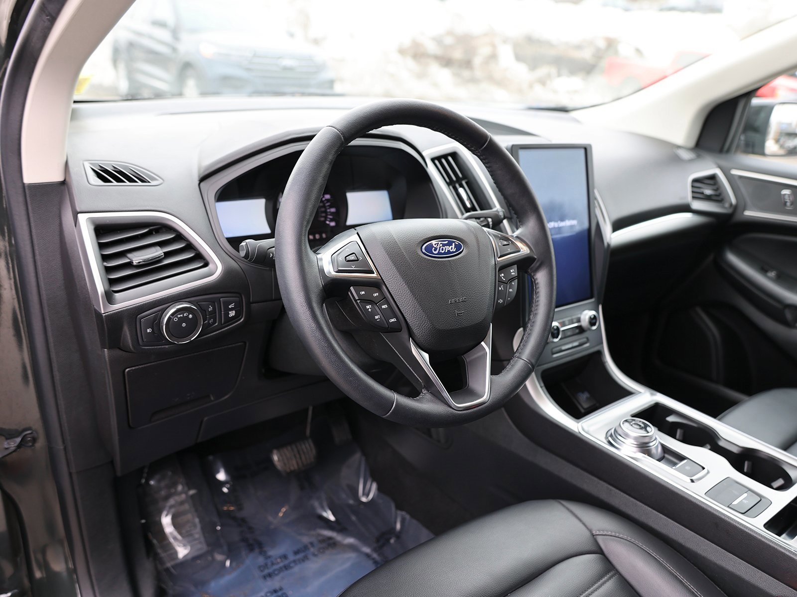 Certified 2022 Ford Edge SEL w/ Convenience Package image 18