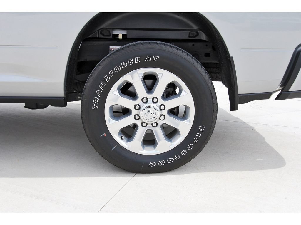 Used 2024 RAM 2500 Laramie w/ Sport Appearance Package AWD/4WD image 31