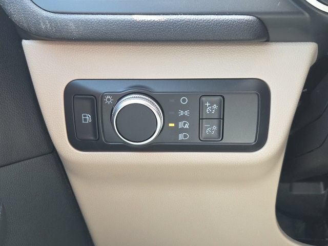 Certified 2020 Ford Escape SE FWD image 27