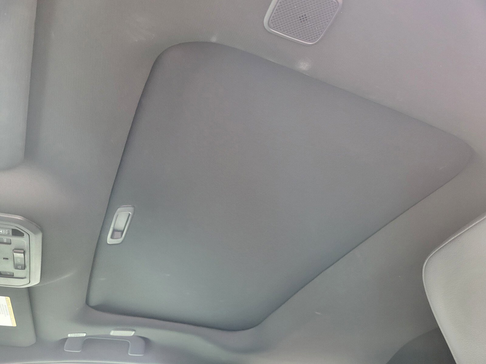 Used 2024 Toyota Tacoma Limited w/ Limited Package (LT) image 20