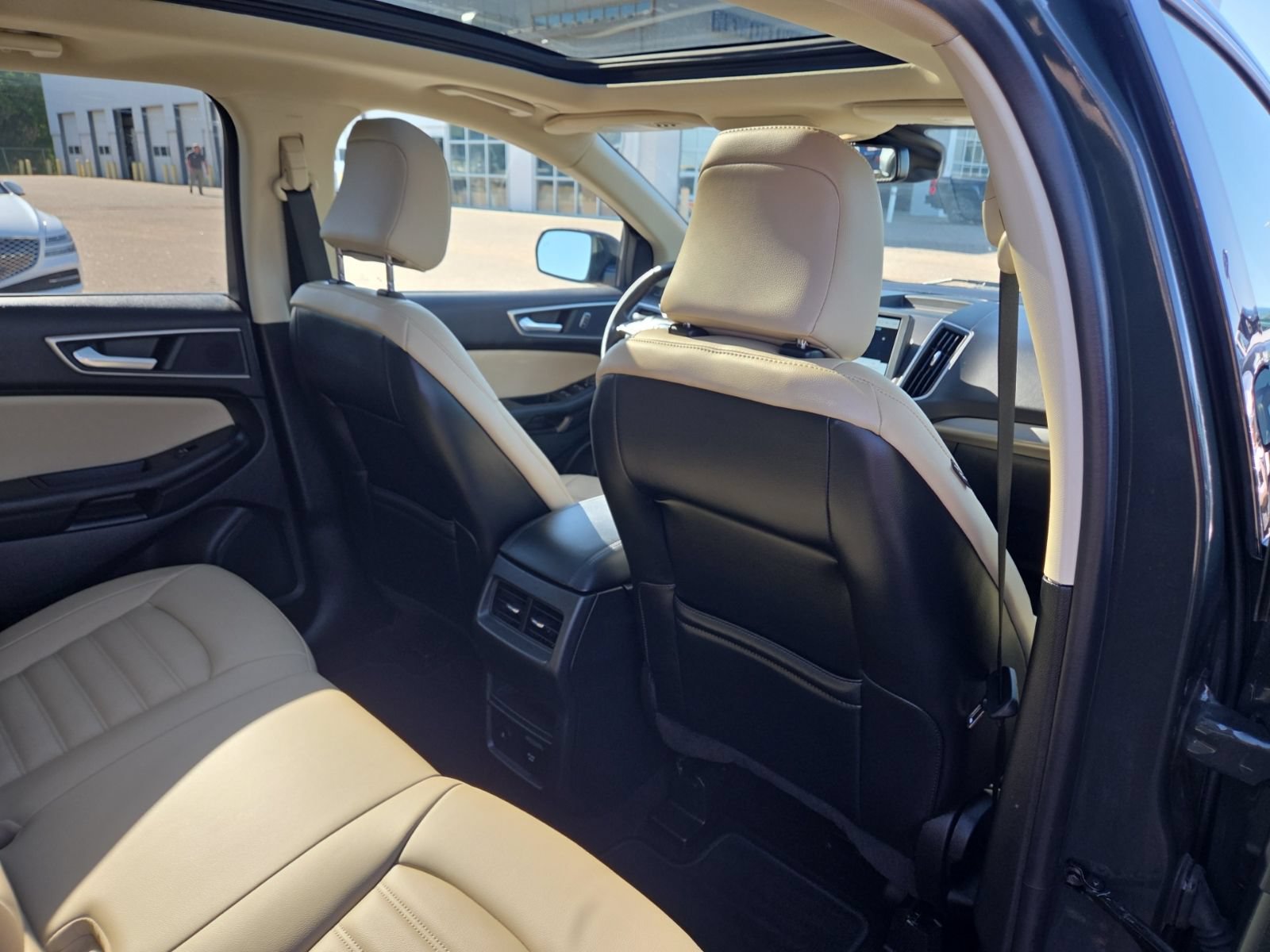 Certified 2023 Ford Edge SEL w/ Convenience Package AWD/4WD image 46