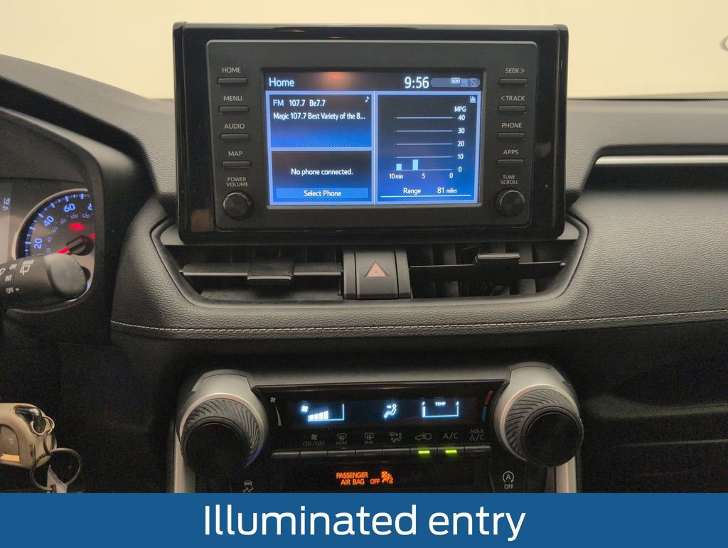 Used 2019 Toyota RAV4 LE AWD/4WD image 25