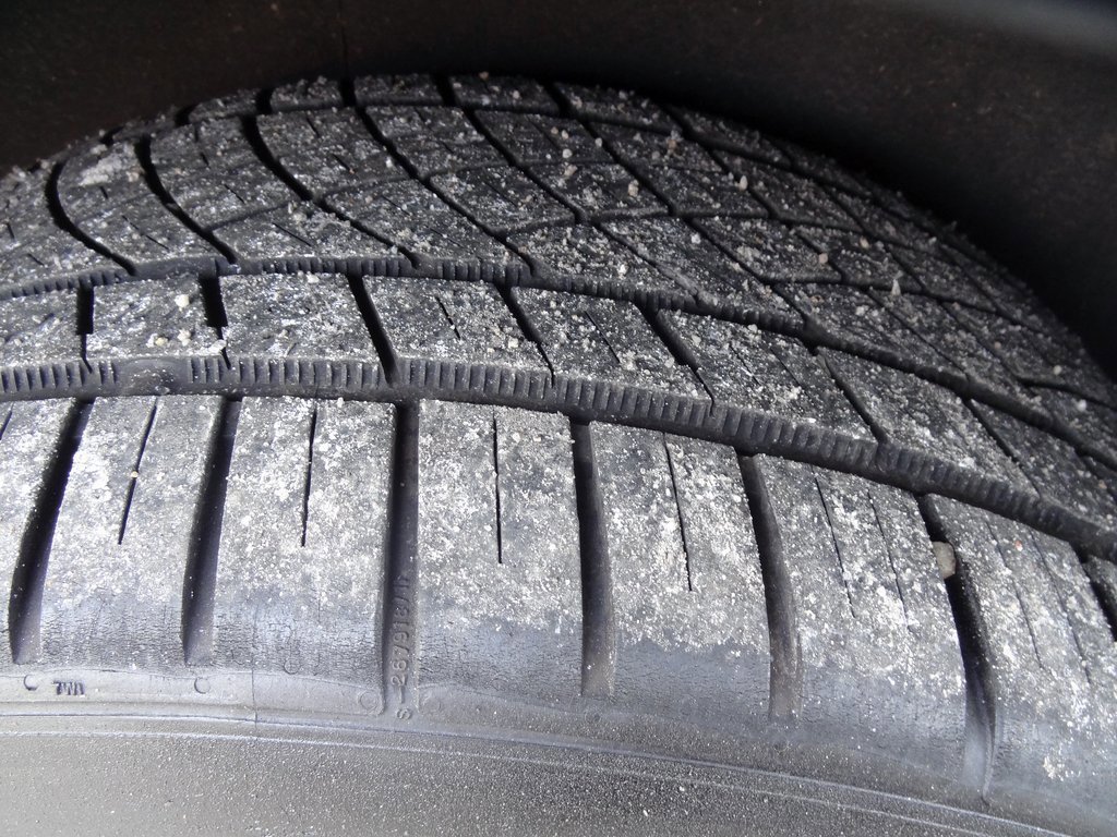 Used 2017 Volkswagen Touareg Executive image 13