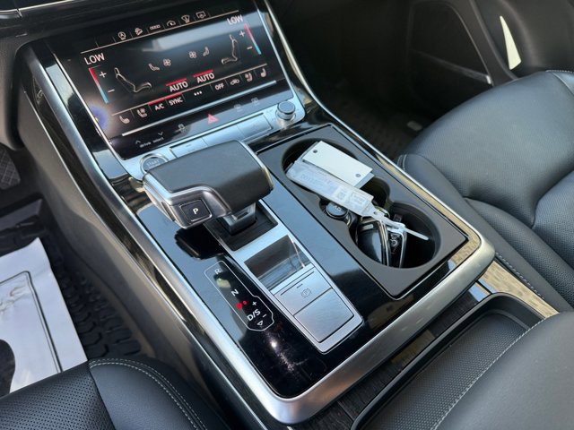 Used 2021 Audi Q8 Prestige w/ Prestige Package AWD/4WD image 15