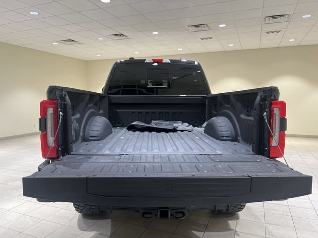 Certified 2025 Ford F250 Platinum w/ Platinum Plus Package AWD/4WD image 26