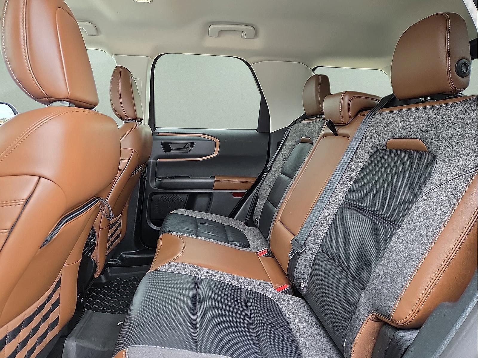 Certified 2021 Ford Bronco Sport Outer Banks AWD/4WD image 10