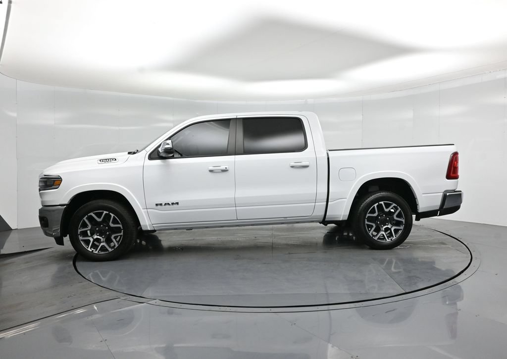 Used 2025 RAM 1500 Laramie AWD/4WD image 31
