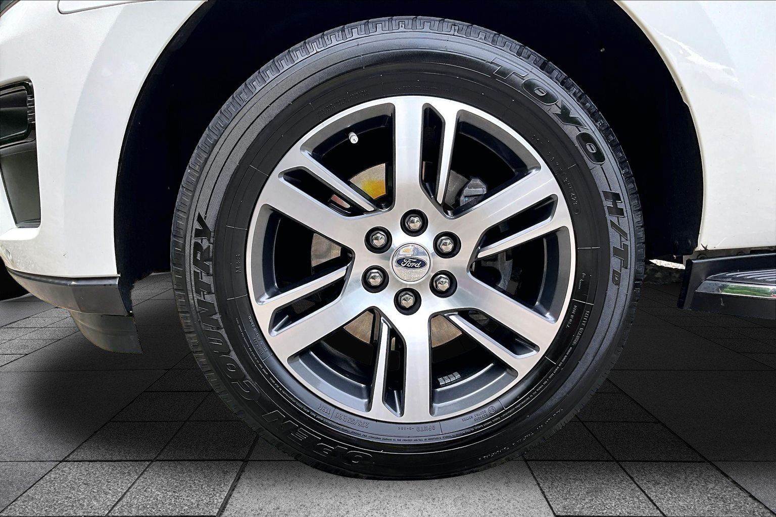 Certified 2023 Ford Expedition XLT AWD/4WD image 8