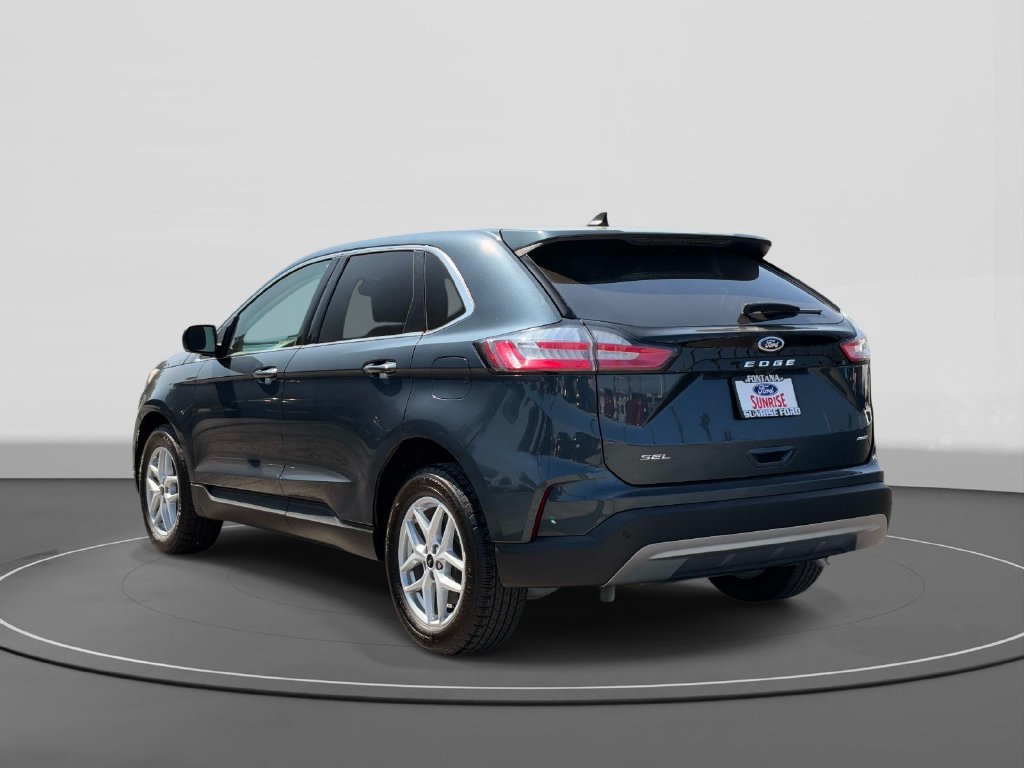 Certified 2024 Ford Edge SEL w/ Convenience Package AWD/4WD image 7