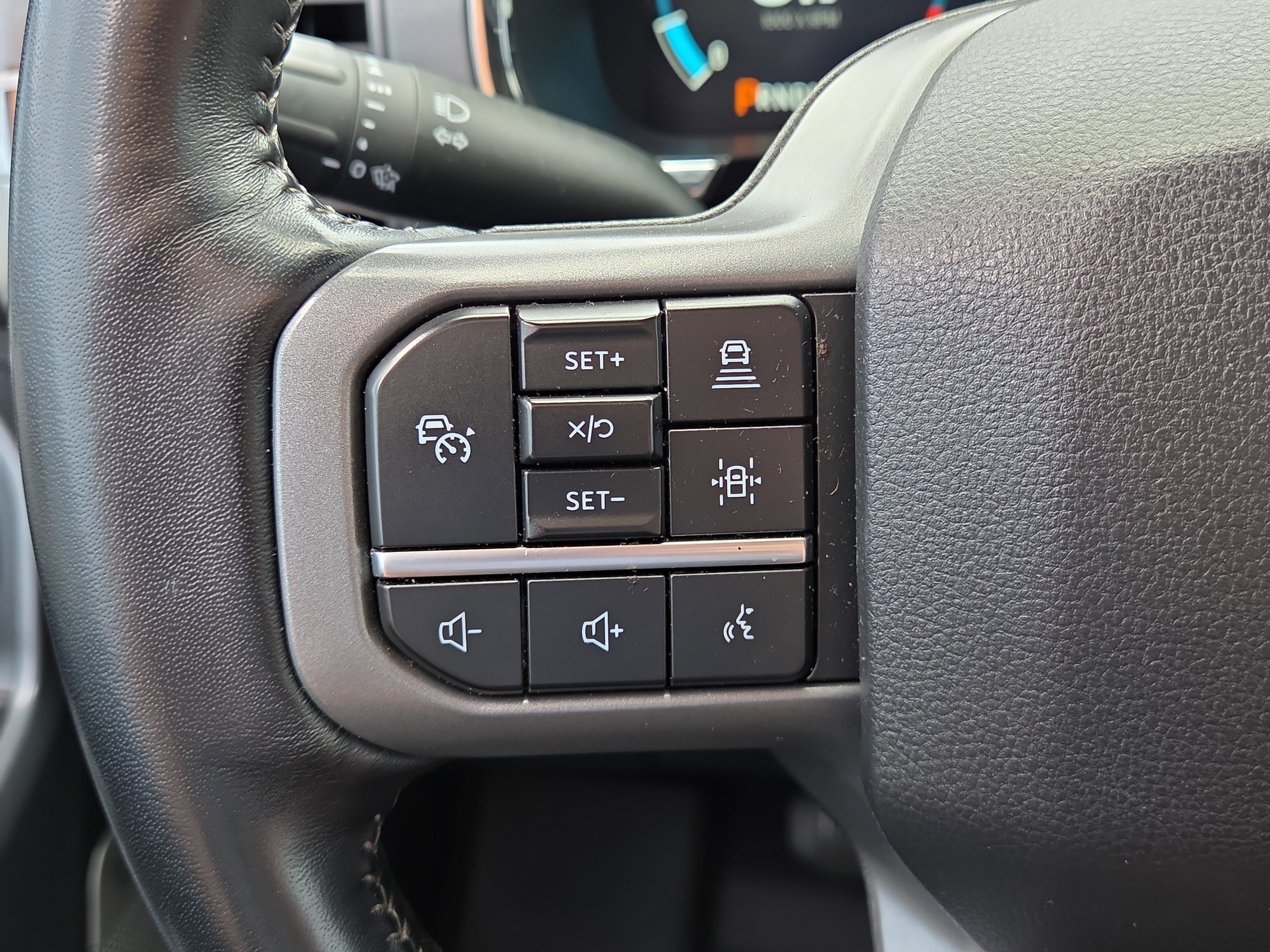 Certified 2021 Ford F150 Lariat AWD/4WD image 20