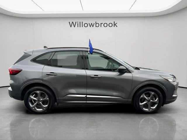 Certified 2023 Ford Escape ST-Line w/ Tech Pack #1 AWD/4WD image 6