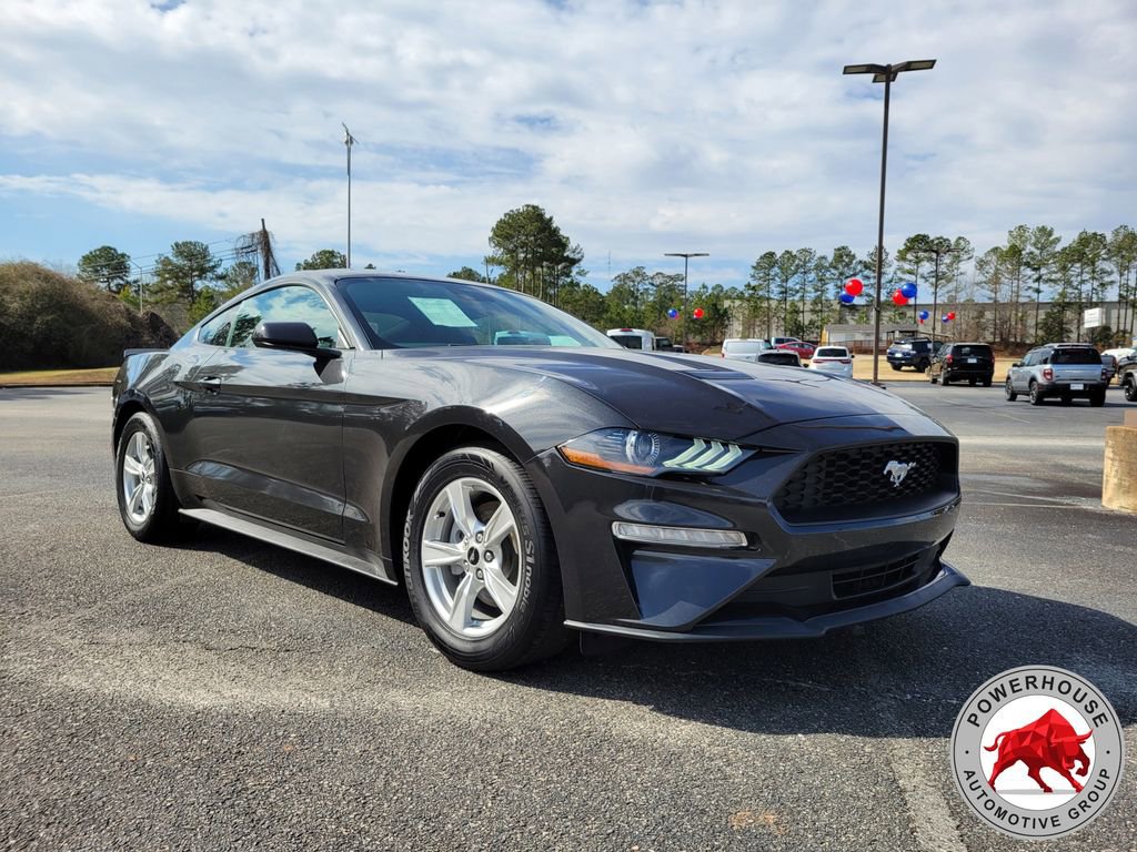 Certified 2023 Ford Mustang Coupe RWD image 9