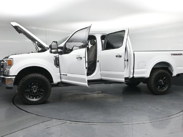 Certified 2021 Ford F350 XLT w/ Tremor Off-Road Package AWD/4WD image 55