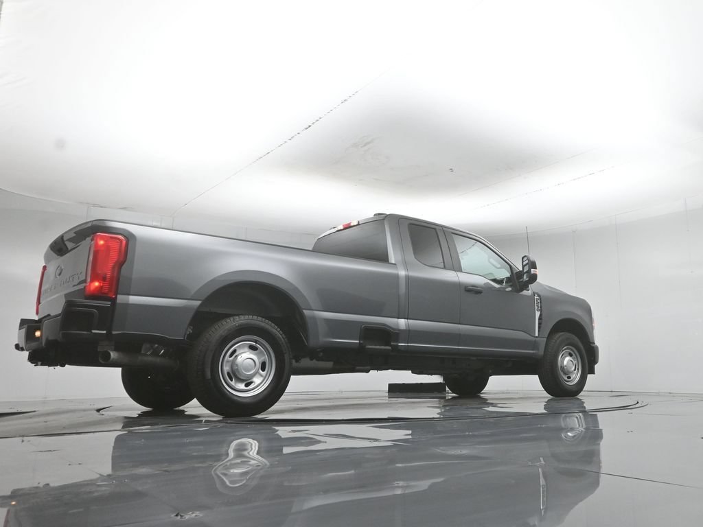 Certified 2025 Ford F250 XL RWD image 49