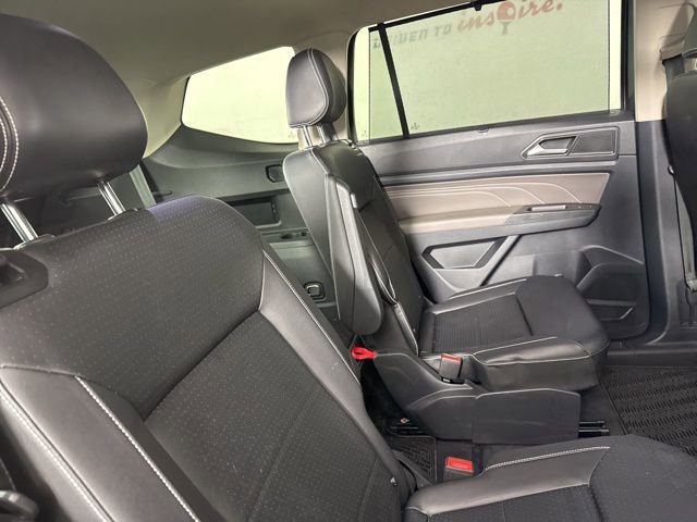 Used 2023 Volkswagen Atlas SE w/ Panoramic Sunroof Package image 18