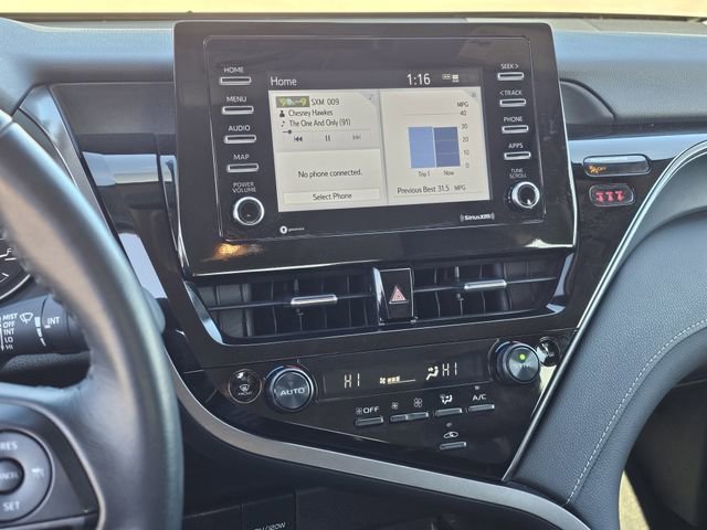 Used 2024 Toyota Camry SE image 9