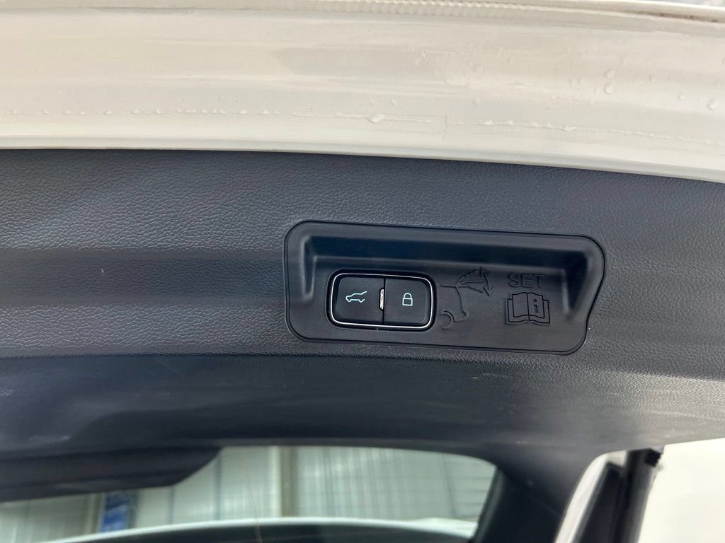 Certified 2023 Ford Explorer XLT w/ Equipment Group 202A AWD/4WD image 32