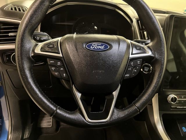 Certified 2024 Ford Edge SEL image 9