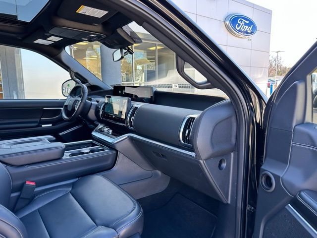 Certified 2025 Ford Expedition Max Platinum w/ Stealth Performance Package AWD/4WD image 79