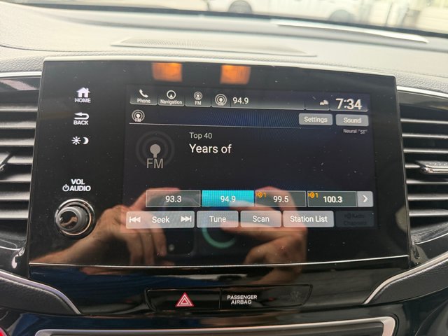 Used 2019 Honda Pilot Touring image 14
