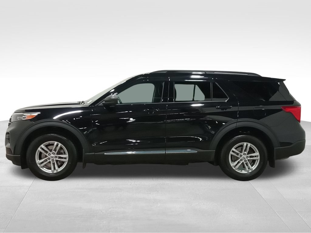 Certified 2024 Ford Explorer XLT AWD/4WD image 8