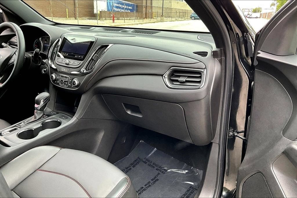 Used 2024 Chevrolet Equinox RS w/ RS Leather Package AWD/4WD image 15