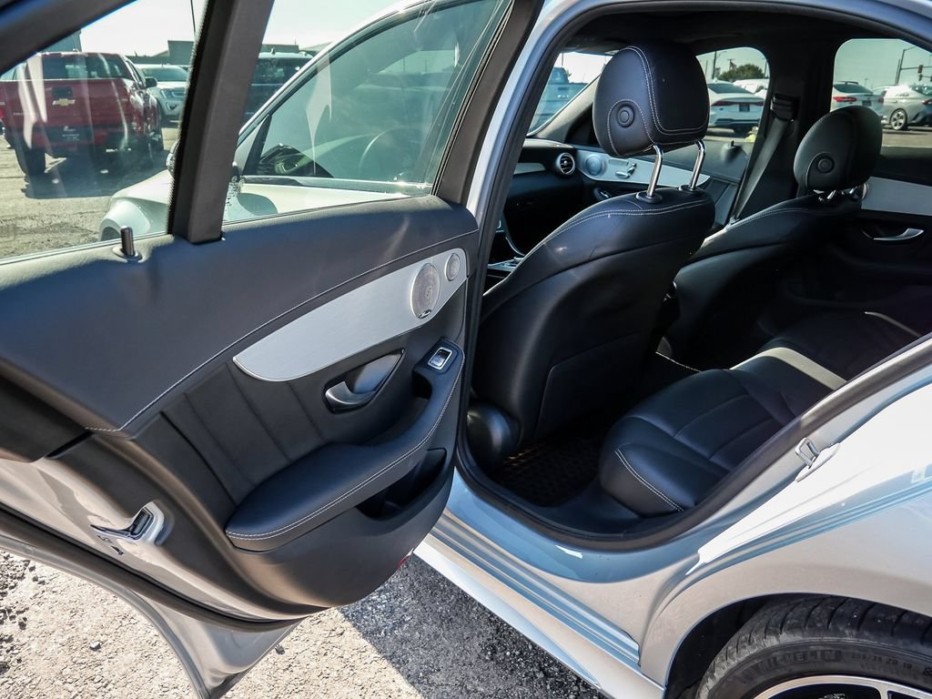 Used 2021 Mercedes-Benz C 300 4MATIC Sedan image 48