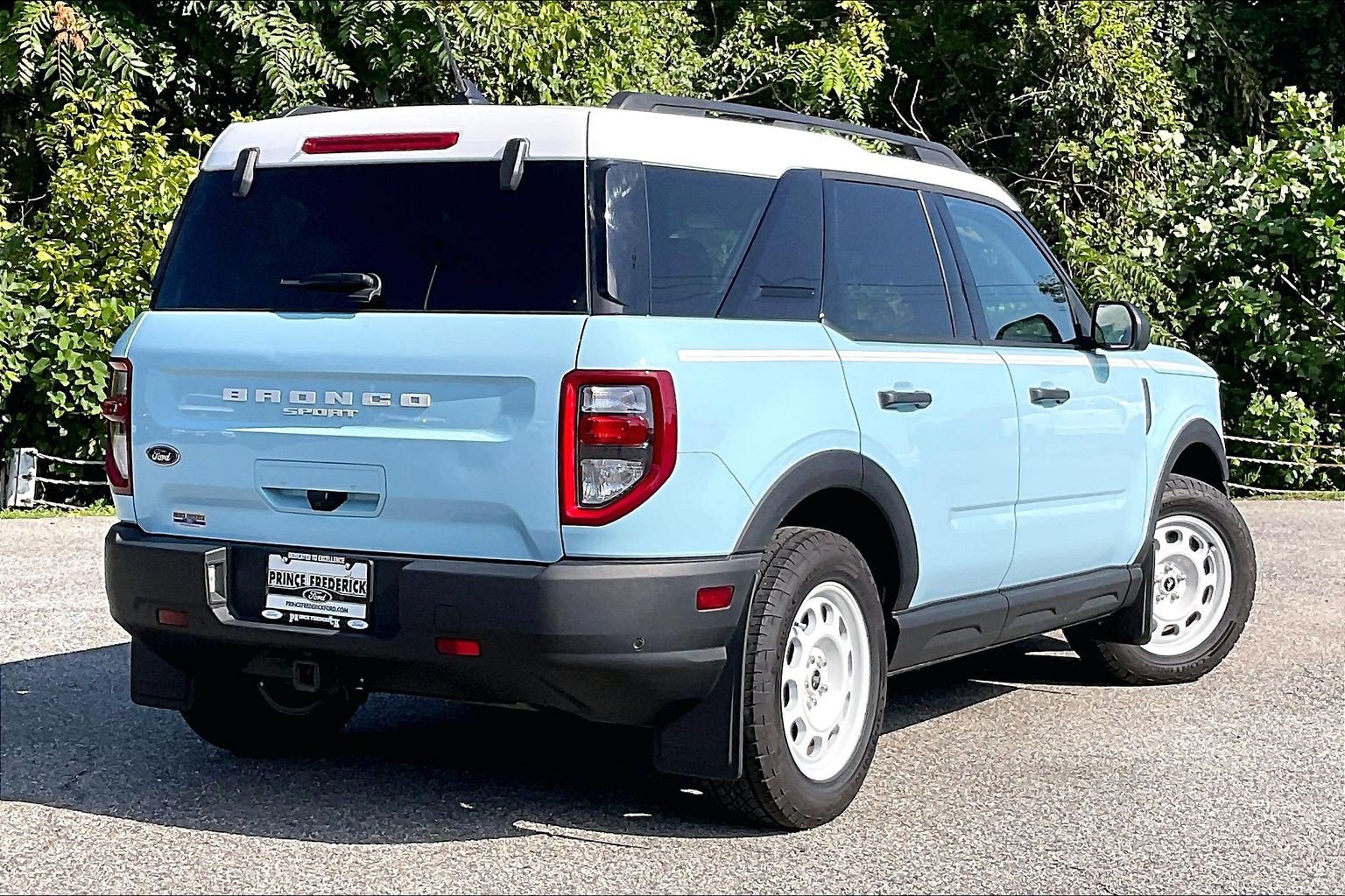 Certified 2024 Ford Bronco Sport Heritage w/ Heritage Convenience Package AWD/4WD image 12