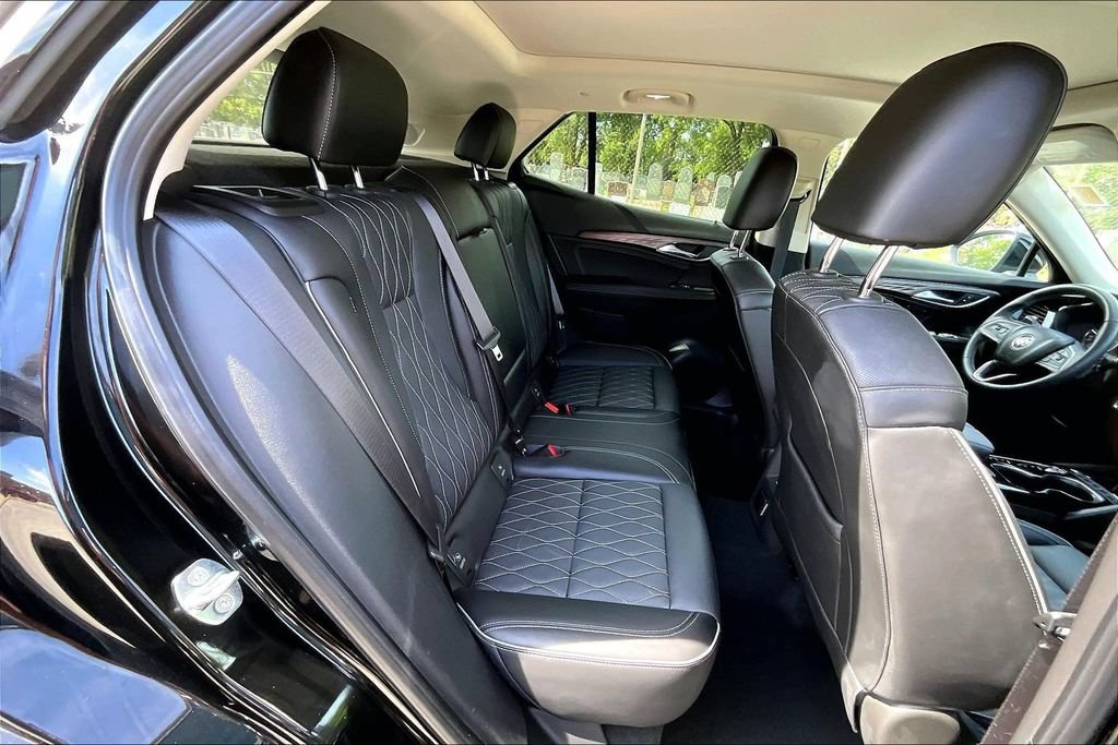 Used 2023 Buick Envision Avenir AWD/4WD image 26