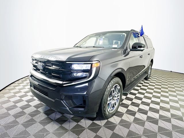 Certified 2025 Ford Expedition Max Active AWD/4WD image 7