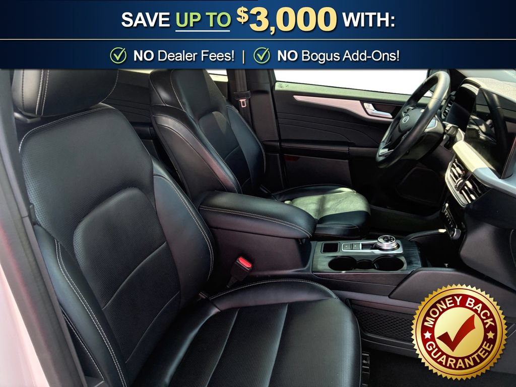Certified 2023 Ford Escape Platinum w/ Class II Trailer Tow Package AWD/4WD image 21