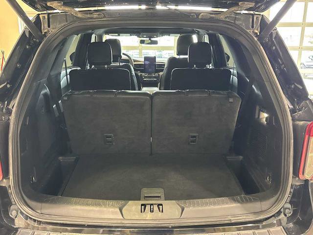 Certified 2022 Ford Explorer ST w/ ST Street Pack image 26