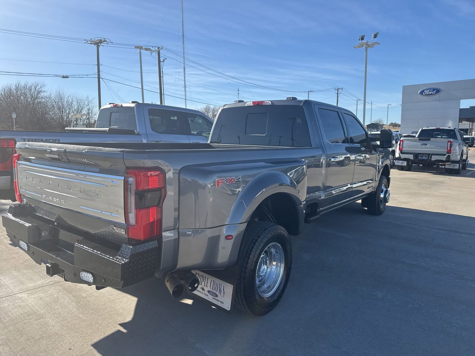 Certified 2024 Ford F350 Platinum image 5