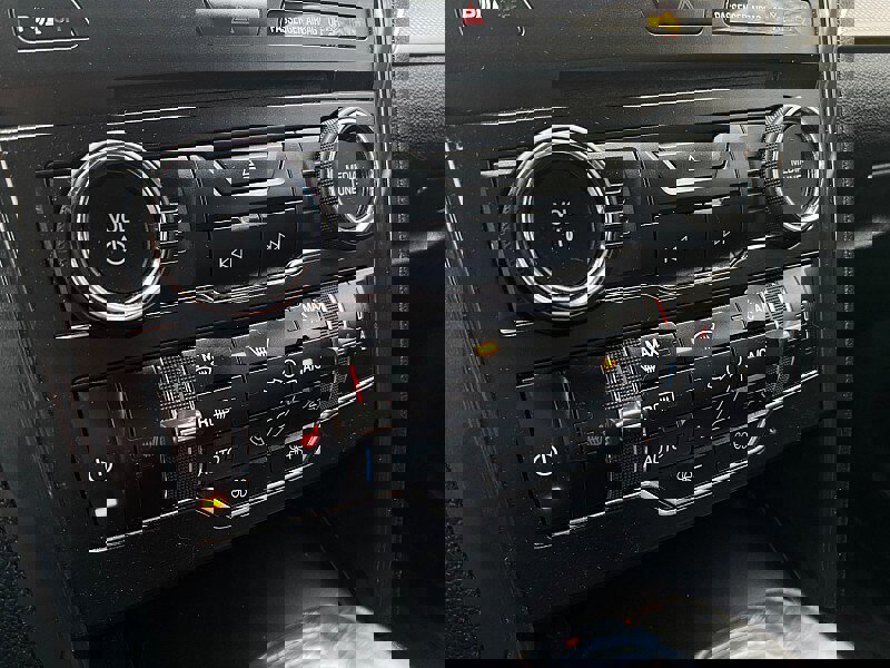 Certified 2018 Ford Explorer XLT w/ Equipment Group 202A image 51