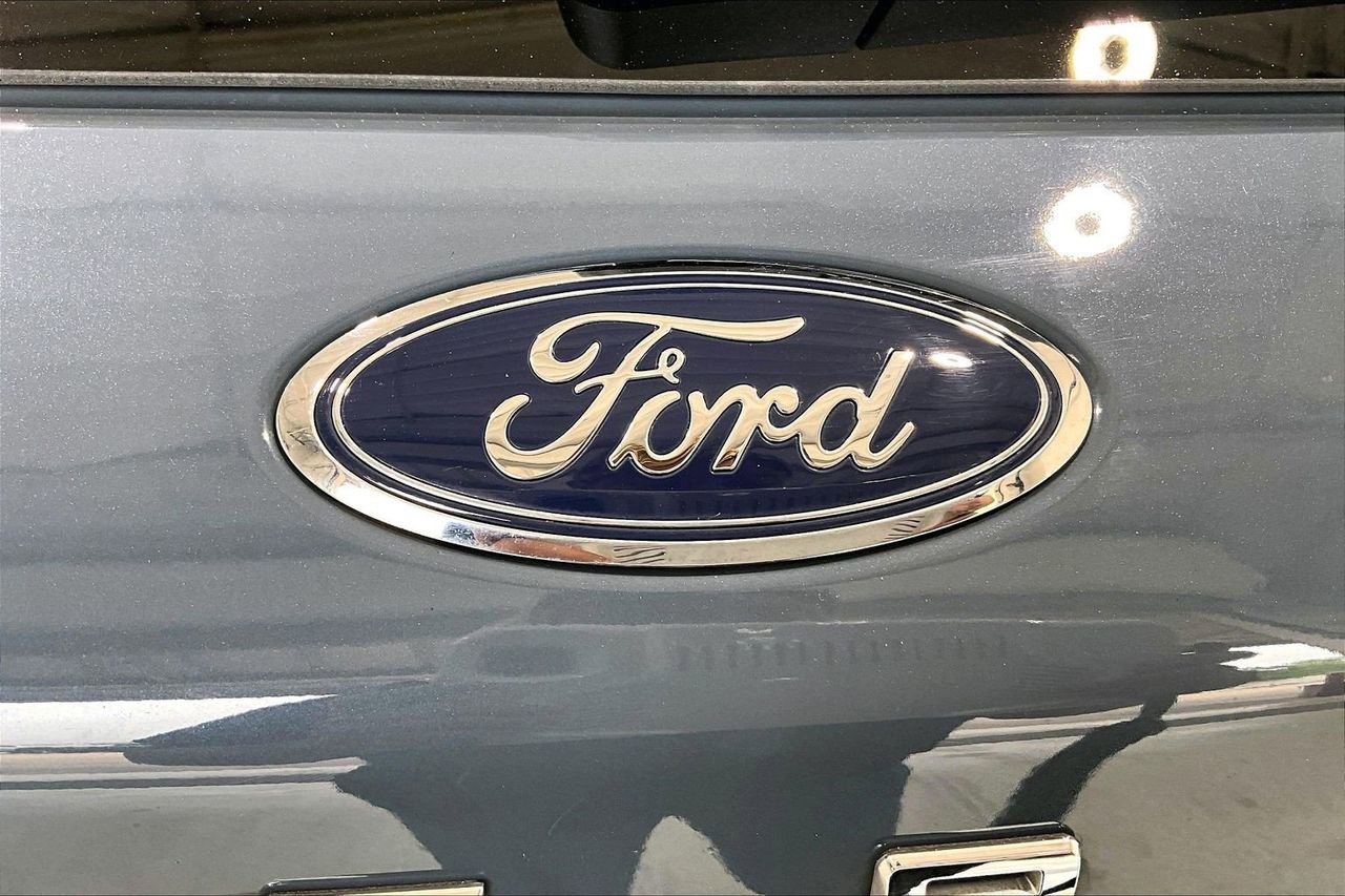 Certified 2025 Ford Escape Active FWD image 7
