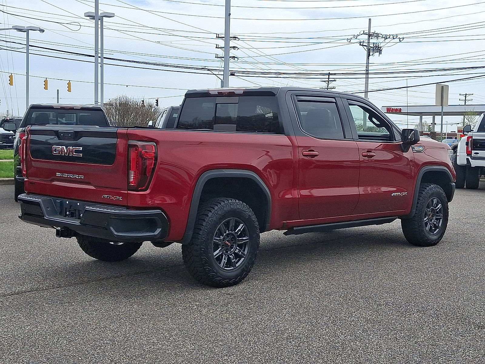 Used 2024 GMC Sierra 1500 AT4X image 8